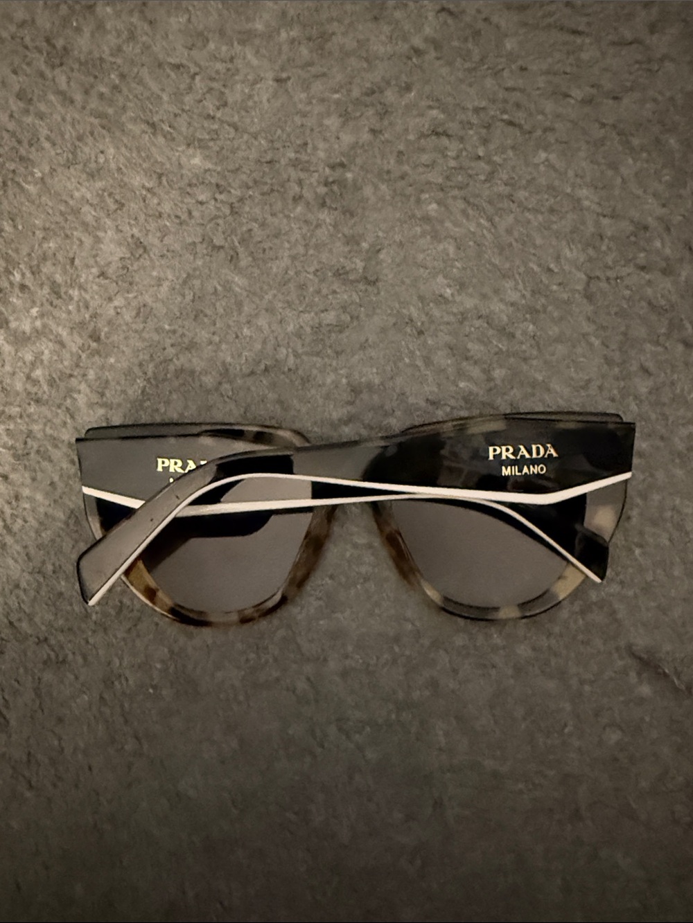 Prada Tortoiseshell Cat-Eye Sunglasses with Gradient Brown Lenses - Picture 3 of 6